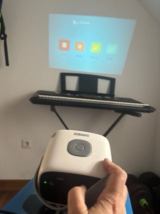 Mini proyector ICON blanco