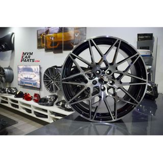 Juego de 4 Llantas 19 M4 GTS Black BM038