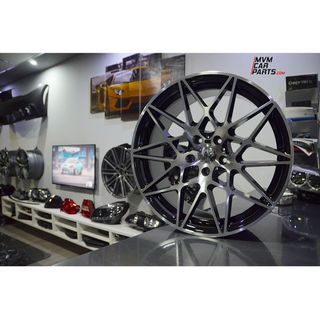 Juego de 4 Llantas 19 M4 GTS Black BM038