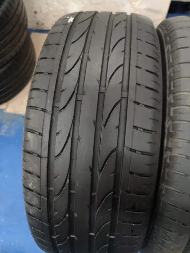 235/55R17 99V Bridgestone