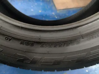 235/55R17 99V Bridgestone