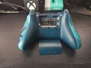 Mando Xbox Series X Camuflaje Azul