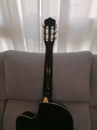 Guitarra Española Clásica Electrificada