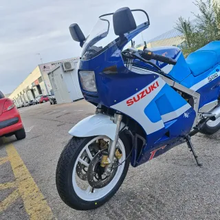 Estas buscando una RG500 ?