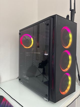 PC Gamer Completo en buen estado precio negociable