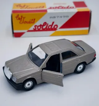 MERCEDES 190 RACING 1986 01-88 1:43 SOLIDO