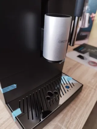 Cafetera superautomática Cecotec Cremmaet Compact