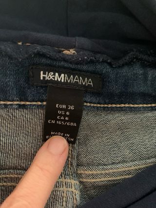 Vaqueros premamá azules