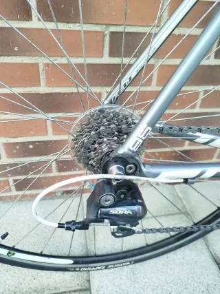 Bicicleta Carretera Felt F95 Gris