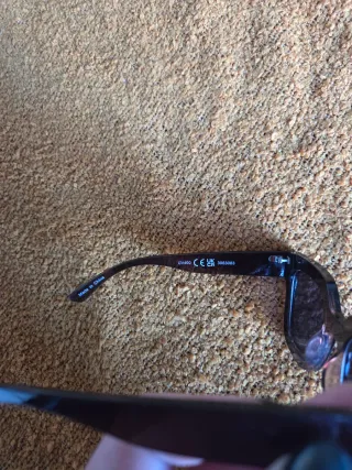 Occhiali da sole neri