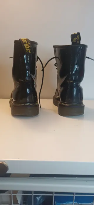 Botas Dr. Martens Negras Charol