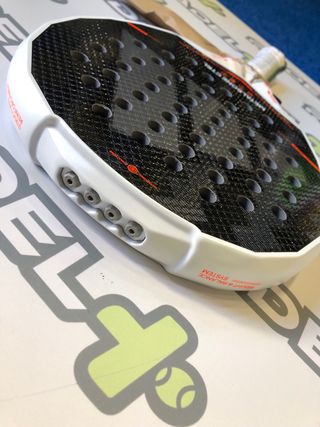 Adidas Metalbone control 2026