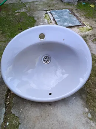 Lavabo de porcelana Roca