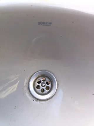 Lavabo de porcelana Roca