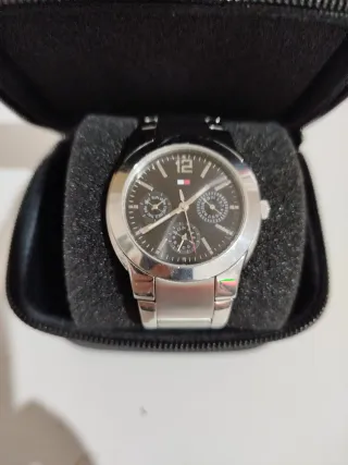 Reloj Tommy Hilfiger F90289 Negro/Plata