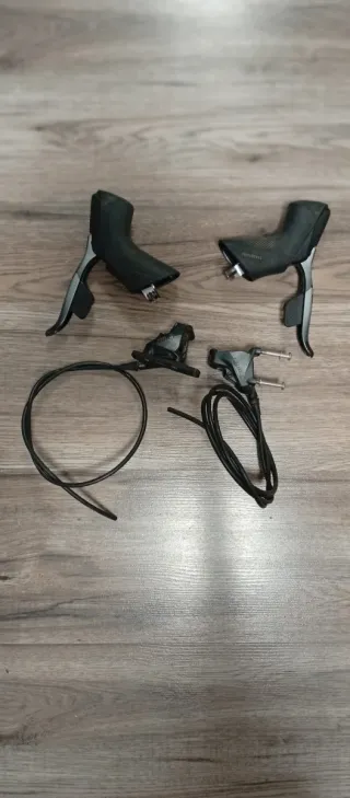 Pinzas y Manetas SRAM Force