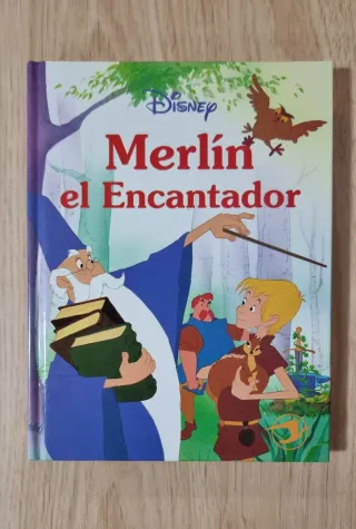Clásico cuento Disney, "Merlín". GAVIOTA.