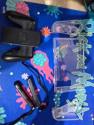 Funda Nintendo Switch Roja y Negra