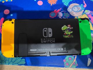 Funda Nintendo Switch Roja y Negra