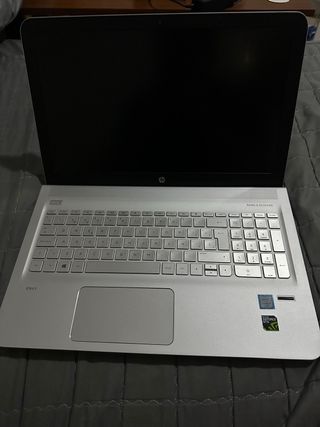 Ordenador HP Envy Plata