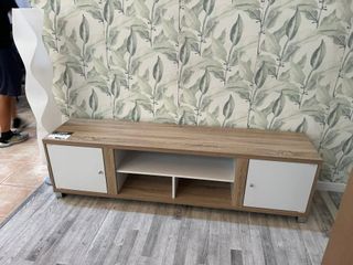 MUEBLE DE TV 2 PUERTAS BLANCO CAMBRIA