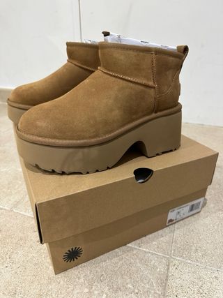 Stivali UGG T38 Piattaforma Marroni