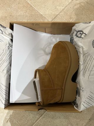 Stivali UGG T38 Piattaforma Marroni