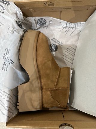 Stivali UGG T38 Piattaforma Marroni