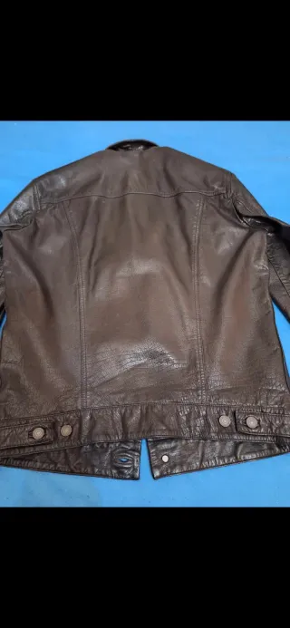 Chaqueta Levi's Piel de Búfalo Talla M