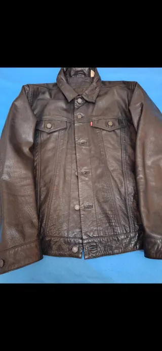 Chaqueta Levi's Piel de Búfalo Talla M