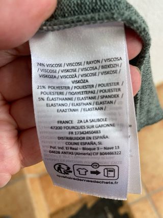 Chaqueta cárdigan verde asimétrica