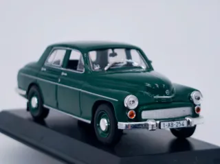 WARSZAWA 223 ESCALA 1:43