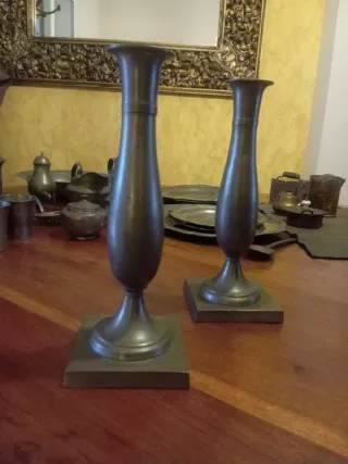 Candelabri in stagno