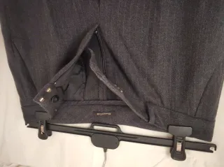 Pantalón Massimo Dutti gris jaspeado