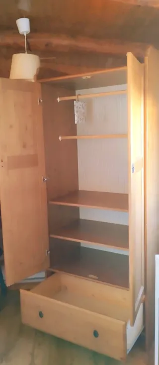 Armario Ikea Pino Oscuro