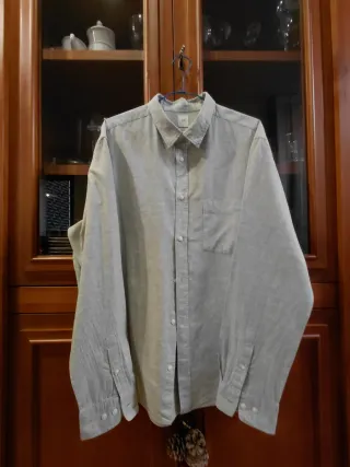 Camisa gris de hombre H&M