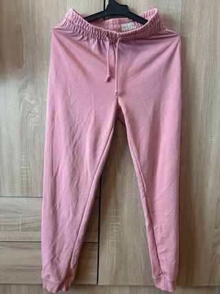 Chándal completo Lefties color rosa en buen estado