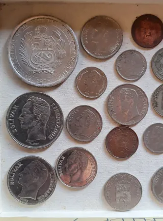 Colección monedas variadas antiguas