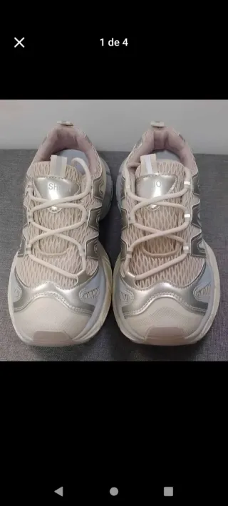 Zapatillas deportivas beige, plateadas y rosa