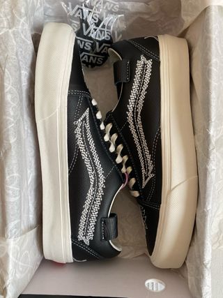 Zapatillas Vault by Vans x Shane Gonzales