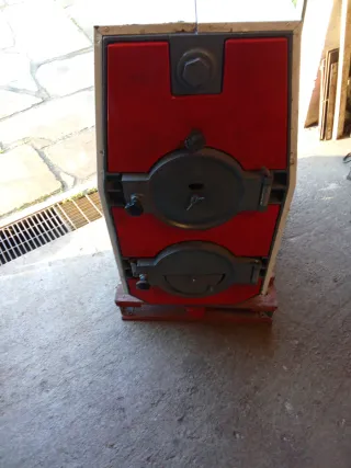 Caldera de leña Roca