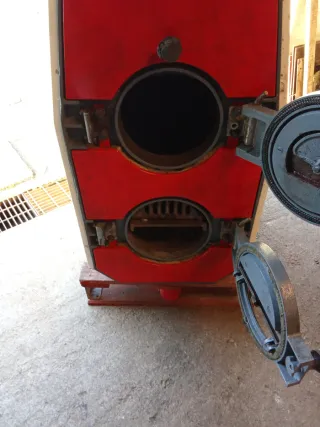 Caldera de leña Roca