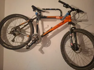 Bicicleta Trek Naranja/Negra