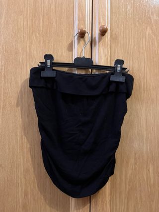 Top negro sin tirantes