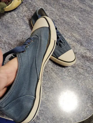 Bambas unisex azul y blanco