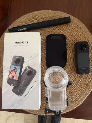 Insta360 X3 + Carcasa Buceo Invisible