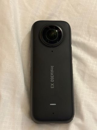 Insta360 X3 + Carcasa Buceo Invisible
