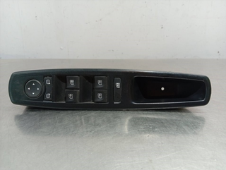 MANDO ELEVALUNAS DELANTERO IZQUIERDO RENAULT MEGA