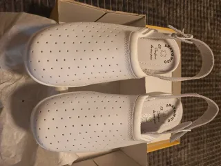 Zuecos enfermera Anatomico blancos