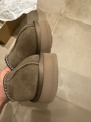 Zuecos UGG Marrones